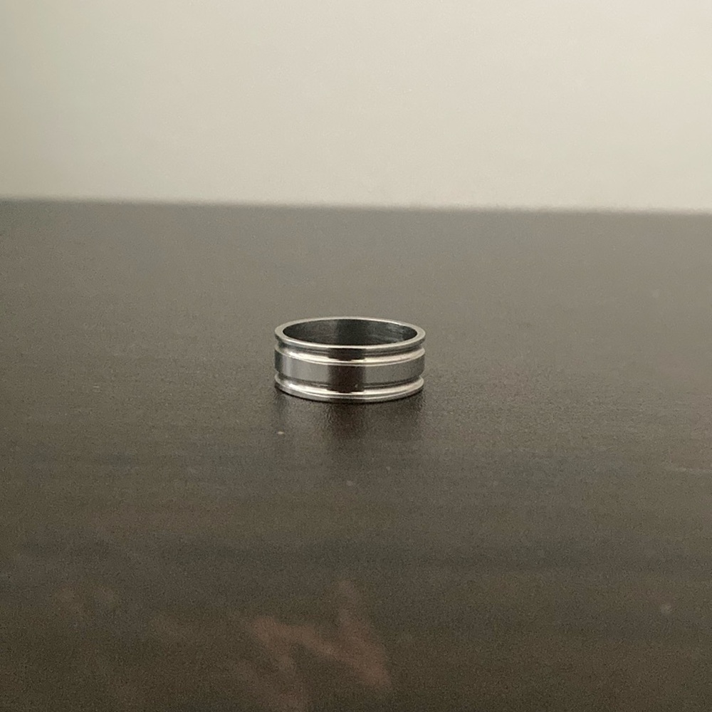 Size 7 Stainless Steel Ring